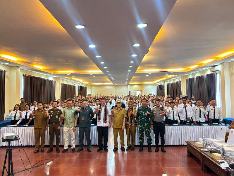 Buka Latsar CPNS di Manggarai Barat, Tri Widodo Dorong ASN Muda Jadi Penggerak Perubahan